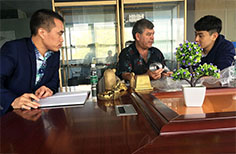 斯洛伐克國家大型公司來樂發(fā)考察洽談，簽定開發(fā)合作項(xiàng)目