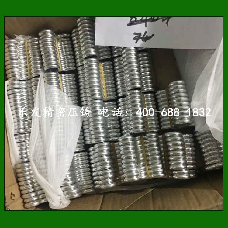 爆款鋁合金手指減壓陀螺 新款指尖三葉陀螺 爆款鋁合金手指減壓陀螺 新款指尖三葉陀螺